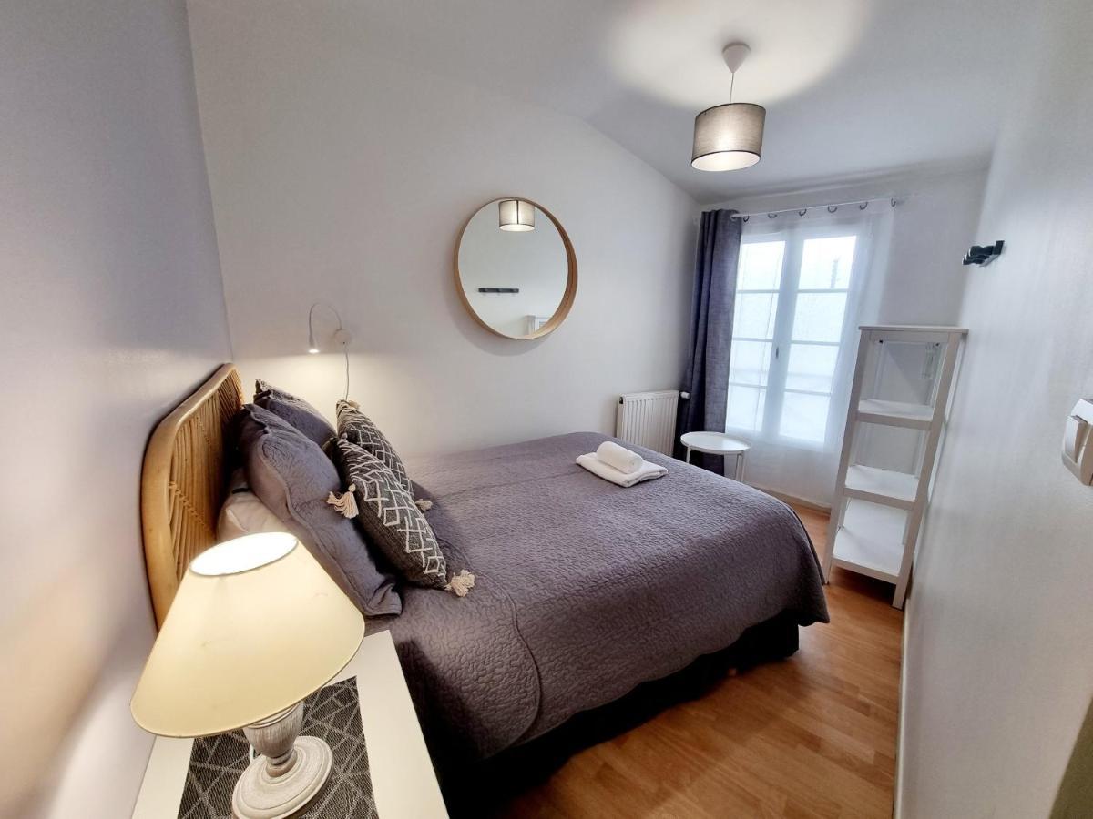 Coquette Maison De Ville Calme Avec Patio Angouleme Ngoại thất bức ảnh
