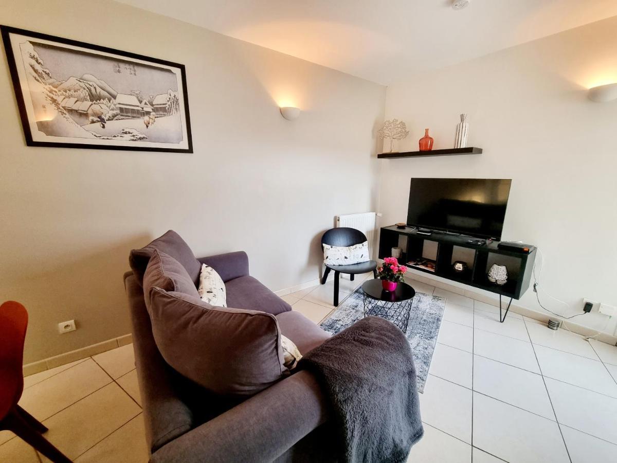 Coquette Maison De Ville Calme Avec Patio Angouleme Ngoại thất bức ảnh