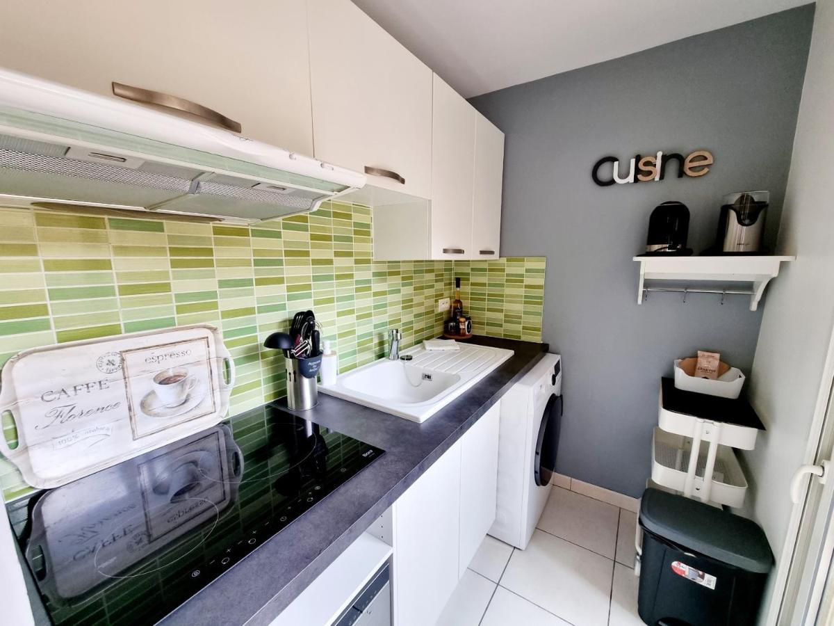 Coquette Maison De Ville Calme Avec Patio Angouleme Ngoại thất bức ảnh