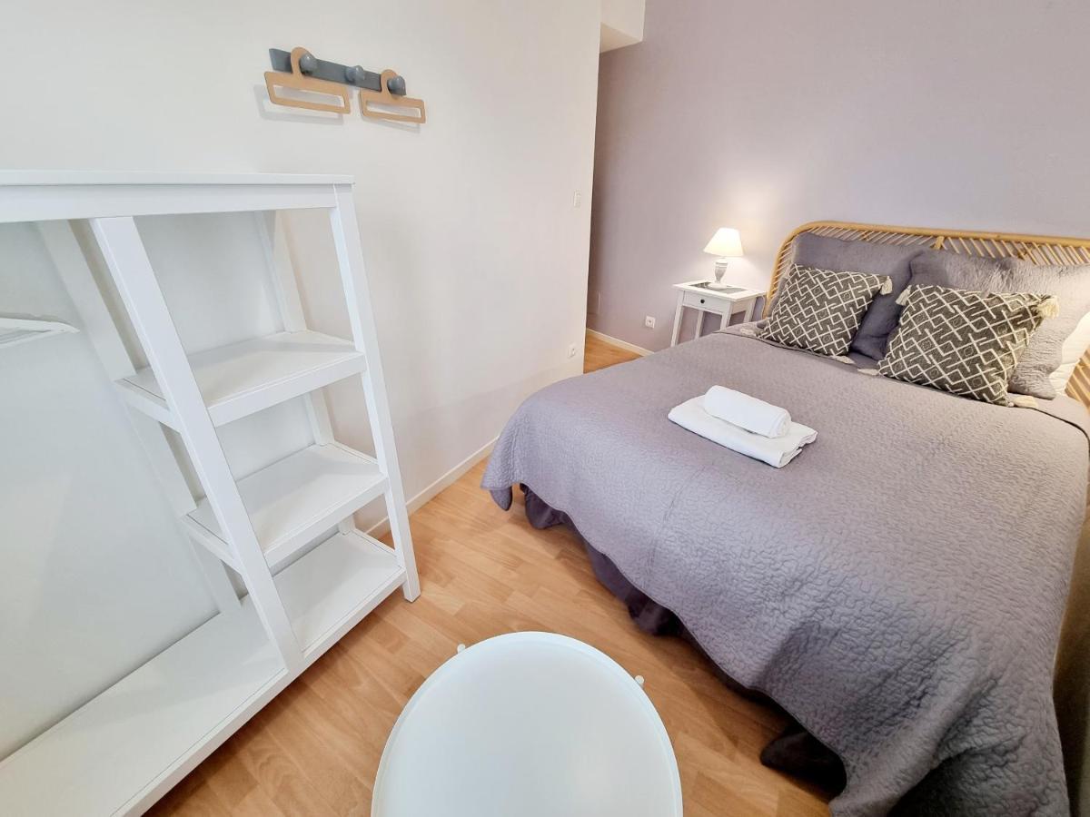 Coquette Maison De Ville Calme Avec Patio Angouleme Ngoại thất bức ảnh